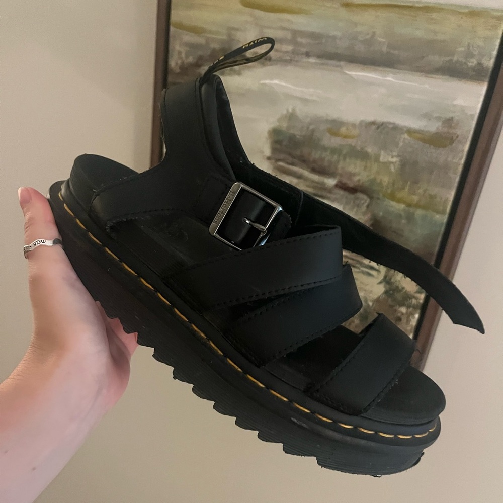 Dr. Marten Blaire sandal